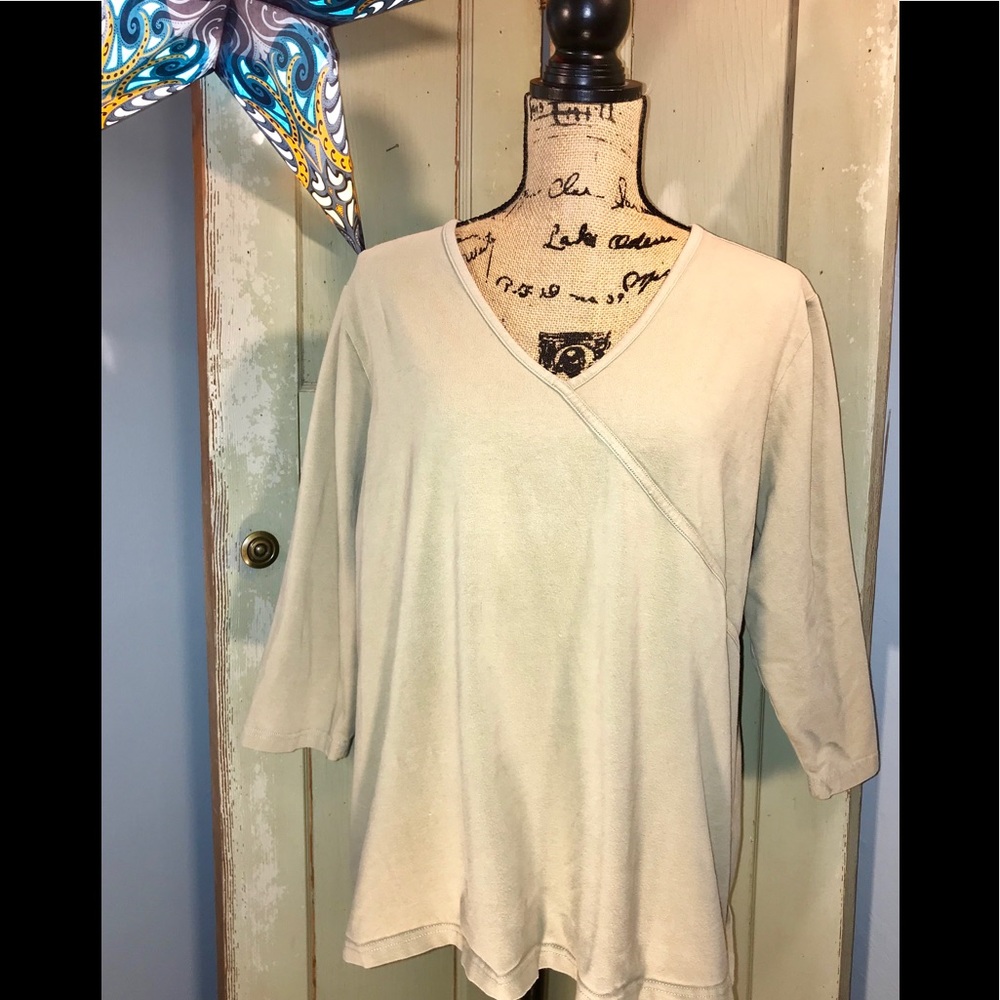 LAST CHANCE SALE! Jillian Jones 3/4 Sleeve Top
